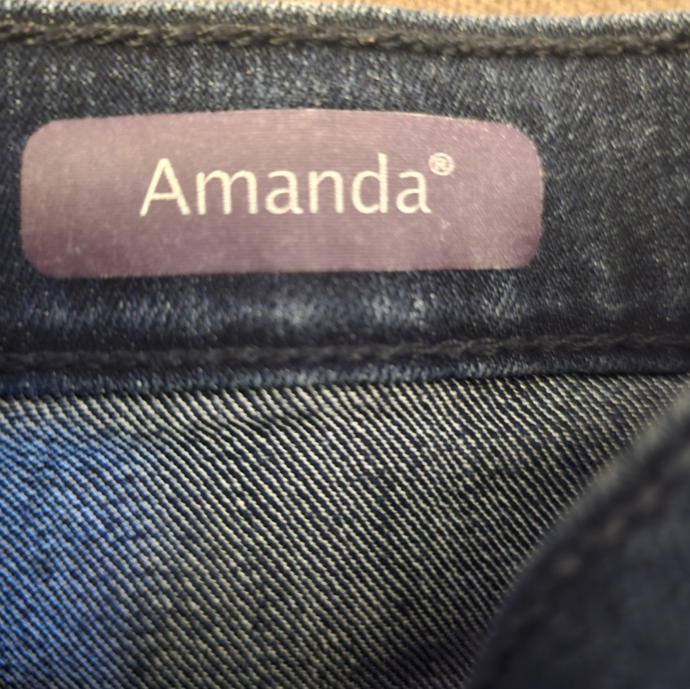 Gloria Vanderbilt Amanda Dark Wash Straight Leg Jeans Size 6 - Picture 4 of 12